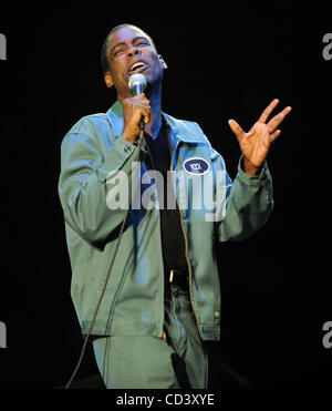 14. Juni 2008 führt - Manchester, Tennessee, USA - Komiker CHRIS ROCK live seine aktuelle Tournee 2008 stellt einen Anschlag an der Bonnaroo Music and Arts Festival. Die viertägige mehrstufige camping Festival zieht mehr als 90.000 Musikfans und findet auf einer 700 Hektar großen Farm in Tennessee. Stockfoto