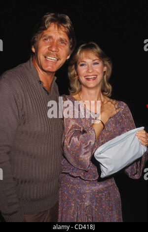 9. Juli 2008 - Hollywood, Kalifornien, US - DEE WALLACE mit CHRISTOPHER STONE 1984. # 13404. (Kredit-Bild: © Phil Roach/Globe Photos/ZUMAPRESS.com) Stockfoto