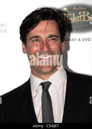 11. Oktober 2008 - Beverly Hills, Kalifornien, USA - Schauspieler JON HAMM Ankunft in der 5. jährlichen Start-und Landebahn für Leben profitieren St. Jud Children-Research Hospital im Beverly Hilton Hotel statt. (Kredit-Bild: © Lisa O'Connor/ZUMA Press) Stockfoto