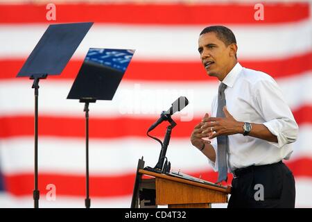 21. Oktober 2008 spricht - Miami, Florida, USA - BARACK OBAMA während seiner frühen Stimme für Änderung Kundgebung am Miamis Bicentennial Park. (Kredit-Bild: © Michael Francis McElroy/ZUMAPRESS.com) Stockfoto