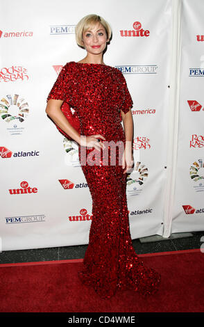 23. Oktober 2008 - Hollywood, Kalifornien, USA - Sängerin NATALIE IMBRUGLIA, Sir Richard Branson "Rock The Kasbah" profitieren Virgin Unite ankommen im Roosevelt Hotel statt. (Kredit-Bild: © Lisa O'Connor/ZUMA Press) Stockfoto