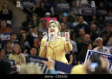 1. März 2008 - Dallas, Texas, USA - Senator HILLARY RODHAM CLINTON (D -NY) für die Nominierung der Demokratischen Partei in Dallas. (Kredit-Bild: © Jaime R. Carrero/ZUMA Press) Stockfoto