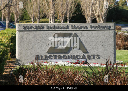 4. April 2008 - Redwood City, Kalifornien, USA - das Hauptquartier von Electronic Arts (EA), Redwood Shores Parkway in Redwood City, Kalifornien, im Herzen des Silicon Valley. EA versteht sich als weltweit führende unabhängige Entwickler und Publisher von interaktiver Unterhaltungs-Software für adva Stockfoto