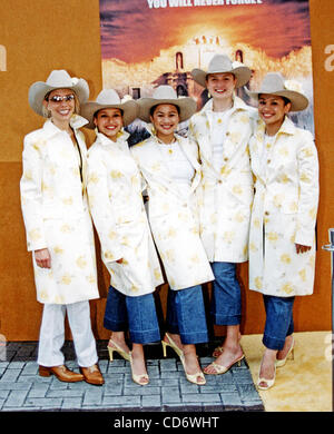 27. März 2004 - San Antonio, Texas, USA - Premiere von Alamo, San Antonio, Texas, Brillant Babes, 27.03.2004.  / K36349JN(Credit Image: © Jeff Newman/Globe Photos/ZUMAPRESS.com) Stockfoto