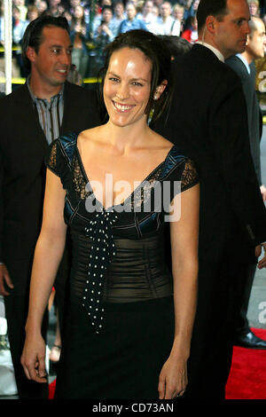 10. Mai 2004 - New York, New York, US - K37158RM. DIE US-PREMIERE von Troja an der ZIEGFELD THEATRE, NEW YORK New York 10.05.2004. (Kredit-Bild: © Rick Mackler/Globe Photos/ZUMAPRESS.com) Stockfoto