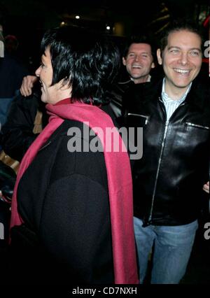 28. Oktober 2004 - New York, New York, US - K40178RM. LIZA MINNELLI unterwegs IN NEW YORK neue York.10/28/2004.  / 2004. (Kredit-Bild: © Rick Mackler/Globe Photos/ZUMAPRESS.com) Stockfoto