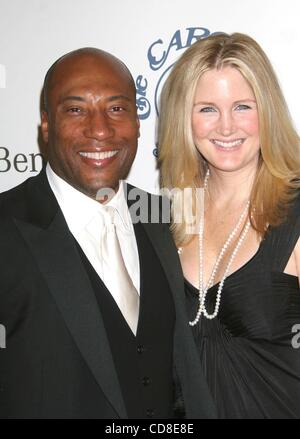 25. Oktober 2008 - Los Angeles, Kalifornien, USA - TV Host BYRON ALLEN (Vater) und Frau JENNIFER LUCAS bei der Mercedes-Benz 30. Karussell der Hoffnung Jubiläumsball der Barbara Davis Center für Kinderdiabetes profitieren. Die Veranstaltung fand im Beverly Hilton Hotel statt. (Kredit-Bild: © Paul F Stockfoto