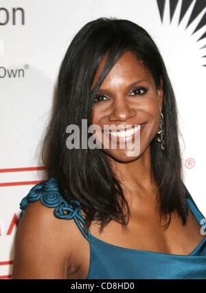 8. November 2008 - Los Angeles, Kalifornien, USA - Schauspielerin AUDRA MCDONALD am 4. jährlichen "A Fine Romance Benefit" ein All-Star Tribute To Hollywood und Broadway The Motion Picture und Television Fund profitiert (Credit Bild: ZUMApress.com) Stockfoto