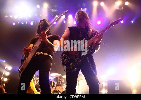 7. Juli 2010 - Moskau, Russland - amerikanische progressive-Metal-band Queensryche, die live in Moskau. (Kredit-Bild: © PhotoXpress/ZUMApress.com) Stockfoto