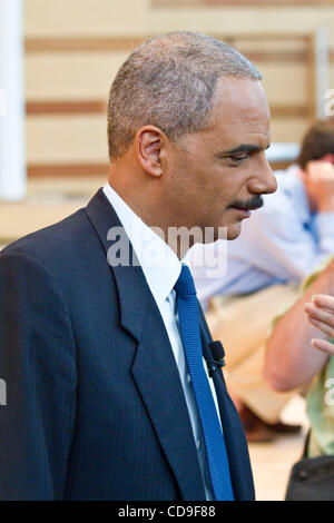 8. Juli 2010 - Aspen, Colorado, USA - uns Justizminister ERIC HOLDER am Aspen Idee Festival.  (Kredit-Bild: © Rustin Gudim/ZUMApress.com) Stockfoto