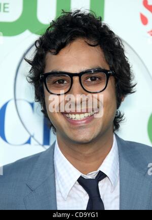 28. Juli 2010 - Beverly Hills, Kalifornien, USA - KUNAL NAYYAR während der CBS Showtime Veranstaltung im Rahmen der TCA Summer Press Tour statt im Beverly Hilton (Credit-Bild: © Lisa O'Connor/ZUMApress.com) Stockfoto