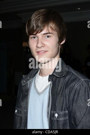 6. August 2010 statt - Los Angeles, Kalifornien, USA - James Prentice.2010 Teen Choice Awards Talent Swag soziale in London Hotel.Wesy Hollywood, CA. 06.08.2010. Bildnachweis: - Fotos. K66080TL (Kredit-Bild: © TLeopold/Globe Photos/ZUMApress.com) Stockfoto