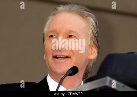 14. September 2010 - Hollywood, Kalifornien, US - I14774CHW. Bill Maher mit Stern auf dem Hollywood Walk Of Fame geehrt. Hollywood & Rebe, Hollywood, CA .09/14/2010. BILL MAHER. 2010 (Kredit-Bild: © Clinton Wallace/Globe Photos/ZUMApress.com) Stockfoto