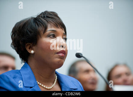 24. September 2010 - Washington, District Of Columbia, USA, -. CAROL SWAIN, Professor an der Vanderbilt University Law School auf dem Capitol Hill ausgesagt Freitag über die Bedingungen, unter denen Amerikas undokumentierte Landarbeiter. (Bild Kredit: Pete Marovich/ZUMApress.com ©) Stockfoto