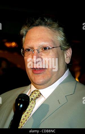 K30053JBU SD0414. DER AMERICAN THEATRE WING WING AUSZEICHNUNGEN MITTAGESSEN. PIERRE LUNCHEON, New York City.  / 2003.HARVEY FIERSTEIN (Kredit-Bild: © Judie Burstein/Globe Photos/ZUMAPRESS.com) Stockfoto