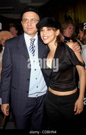 K28765AR SD0130. DAS DEBÜT VON. ROSIE PEREZ UND JOE PANTOLIANO. IN DEN SPIELEN FRANKIE UND JOHNNY. BELASCO THEATRE, New York City.    / 2003.JOE PANTOLIANO und ROSIE PEREZ(Credit Image: © Andrea Renault/Globe Photos/ZUMAPRESS.com) Stockfoto