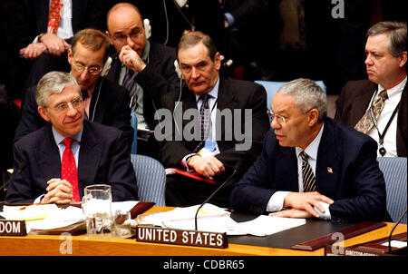 JACK STRAW JEREMY GREENSTOCK COLIN POWELL. K29493AR SD0307.'' UN-Sicherheitsrat '' neueste Waffe des Prüfers Bericht über Irak bei der Vereinten NATION IN New York City.    / 2003 (Kredit-Bild: © Andrea Renault/Globe Photos/ZUMAPRESS.com) Stockfoto