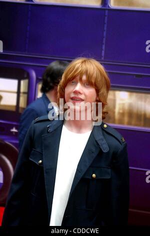 1. Januar 2011 - New York, New York, US - K37469RM. DIE PREMIERE DES. " HARRY POTTER UND DER GEFANGENE VON ASKABAN "... RADIO New York MUSIC HALL, NEW YORK New York... 23.05.2004.   / 2004..RUPERT GRINT (Kredit-Bild: © Rick Mackler/Globe Photos/ZUMAPRESS.com) Stockfoto