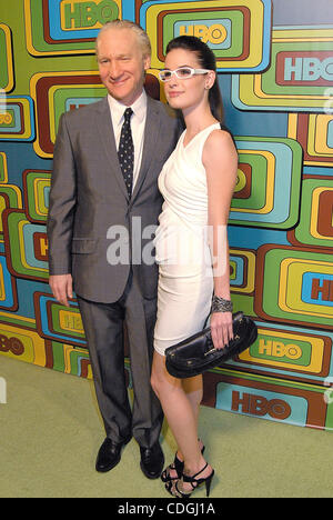 16. Januar 2011 kommen - Beverly Hills, Kalifornien, US - Komiker BILL MAHER (L) und CARA SANTA MARIA an HBO Post 2011 Golden Globe Awards Party im Beverly Hilton Hotel statt. (Bild Kredit: Valerie Nerres/ZUMAPRESS.com ©) Stockfoto