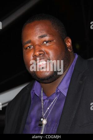 16. Januar 2011 - Los Angeles, Kalifornien, USA - Quinton Aaron.Weinstein/Relativity Media Golden Awards After Party in The Beverly Hilton Hotel., Los Angeles, CA. 16 Januar - 2011 statt. K67388TL (Kredit-Bild: © TLeopold/Globe Photos/ZUMAPRESS.com) Stockfoto