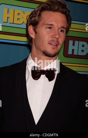 16. Januar 2011 - Hollywood, Kalifornien, US - I14814CHW. HBO 68. Annual Golden Awards - After-Party. Das Beverly Hilton Hotel, Beverly Hills, CA. 01/16/11.RYAN KWANTEN. 2011 (Kredit-Bild: © Clinton Wallace/Globe Photos/ZUMAPRESS.com) Stockfoto