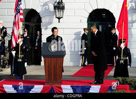 19. Januar 2011 - Washington, District Of Columbia, USA - Präsident BARACK OBAMA Plays als Präsident HU JINTAO von der Volksrepublik China, spricht auf dem South Lawn des weißen Hauses in Washington, D.C. (Credit-Bild: © Mary F. Calvert/ZUMAPRESS.com) Stockfoto