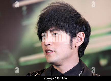 20. Januar 2011 besucht der Japan-Premiere des Films "Green Hornet" in Roppongi Hills Arena in Tokyo, Japan - Tokyo, Japan - Taiwanese Sänger und Schauspieler JAY CHOU. Der Film öffnet am 22. Januar in Japan. (Kredit-Bild: © Junko Kimura/Jana Press/ZUMAPRESS.com) Stockfoto