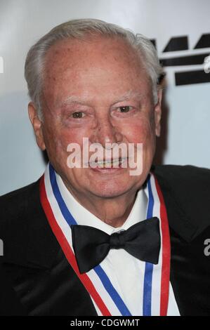 21. Januar 2011 - Los Angeles, Kalifornien, USA - BARRON HILTON am 8. jährlichen "Living Legends of Aviation" Event Los Angeles. (Kredit-Bild: © Jeff Frank/ZUMAPRESS.com) Stockfoto