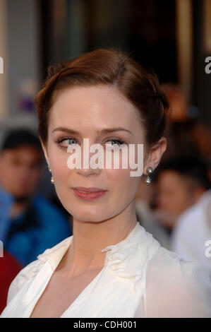 23. Januar 2011 - Hollywood, Kalifornien, USA - Emily Blunt während der Premiere des neuen Films von Touchstone Bilder GNOMEO & Julia, gehalten am El Capitan Theatre, am 23. Januar 2011, in Los Angeles... 2011.K67422mge (Kredit-Bild: © Michael Germana/Globe Photos/ZUMAPRESS.com) Stockfoto