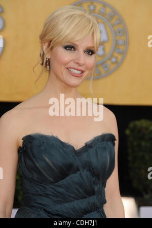 30. Januar 2011 - Los Angeles, Kalifornien, USA - Cara Buono .17th Annual Screen Actors Guild Awards (Ankünfte) bei The Shrine Auditorium, Los Angeles, CA. 30 Januar - 2011 statt.  2011... K67468LONG (Kredit-Bild: © D. Long/Globe Photos/ZUMAPRESS.com) Stockfoto