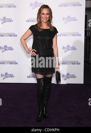 8. Februar 2011 - Los Angeles, Kalifornien, USA - MELORA HARDIN kommt für die Premiere des Films "Justin Bieber: Never Say Never" im Nokia Theater LA Live. (Kredit-Bild: © Lisa O'Connor/ZUMAPRESS.com) Stockfoto