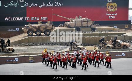 22. Februar 2011 ist die größte Verteidigung-Ausrüstung-Ausstellung im Nahen Osten - Abu Dhabi, Vereinigte Arabische Emirate - The International Defence Exhibition (IDEX) Abu Dhabi Arms Fair.  (Kredit-Bild: © PhotoXpress/ZUMAPRESS.com) Stockfoto