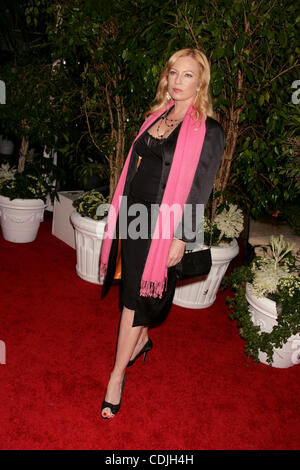 25. Februar 2011 - Hollywood, Kalifornien, US - I14829CHW. QVC Red Carpet Style Pre-Oscar-Party. Four Seasons Hotel, Los Angeles, CA .02/25/2011. TRACI LORDS. 2011. I15653CHW (Kredit-Bild: © Clinton Wallace/Globe Photos/ZUMAPRESS.com) Stockfoto