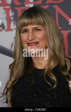 7. März 2011 abgehaltenen Graumans Chinese Theater - Los Angeles, Kalifornien, USA - Director CATHERINE HARDWICKE am "Red Riding Hood" Los Angeles Premiere. (Kredit-Bild: © Jeff Frank/ZUMAPRESS.com) Stockfoto