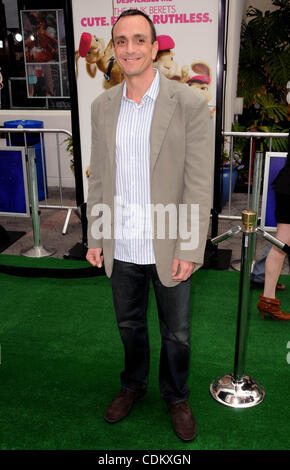 27. März 2011 - Los Angeles, Kalifornien, USA - Hank Azaria Teilnahme an Universal Pictures-Welt-Premiere von "HOP '' Held in Universal City Walk in Universal City, Kalifornien, auf 3 / 27/11. 2011. (Kredit-Bild: © D. Long/Globe Photos/ZUMAPRESS.com) Stockfoto