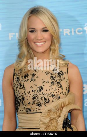 30. März 2011 - Los Angeles, Kalifornien, USA - Carrie Underwood, Teilnahme an der Los Angeles Premiere von "Soul Surfer" Held am Arclight Theater In Hollywood, Kalifornien am 30.03.11. 2011 (Kredit-Bild: © D. Long/Globe Photos/ZUMAPRESS.com) Stockfoto