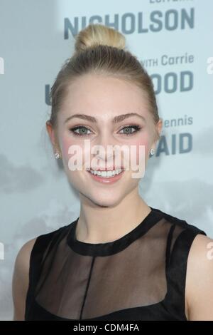 30. März 2011 anlässlich der Arclight Hollywood - Los Angeles, Kalifornien, USA - Schauspielerin ANNASOPHIA ROBB auf der "Soul Surtfer" Los Angeles Premiere. (Kredit-Bild: © Jeff Frank/ZUMAPRESS.com) Stockfoto