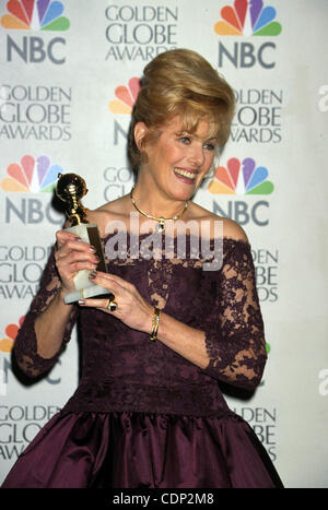 18. Juli 2011 - Hollywood, Kalifornien, US - K14575LR. LYNN REDGRAVE.56th Golden Awards.L.A., CA. 1999 (Kredit-Bild: © Lisa Rose/Globe Photos/ZUMAPRESS.com) Stockfoto