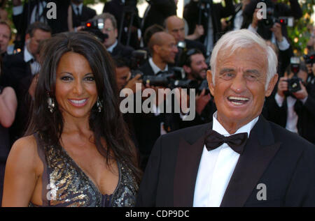 Barbara Gandolfi und Schauspieler Jean-Paul Belmondo besuchen "Der Biber" Premiere bei den 64.... Stockfoto