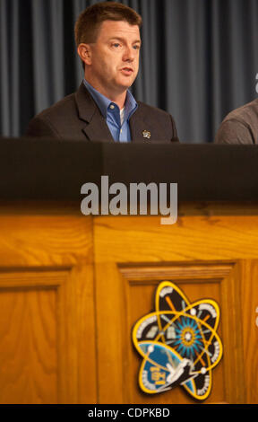 Cape Canaveral, Florida USA - Mike Moses, Launch Integration Manager, Adresse der Medien auf 1. Mai 2011, Mai nach Endeavour-Mission wurde verzögert bis 8. bei den frühesten. (Joel Kowsky/ZUMA Press) Stockfoto