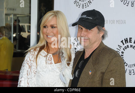 7. Juni 2011 - Los Angeles, Kalifornien, USA - Catherine Hickland, Todd Fisher Teilnahme an Debbie Reynolds Hollywood Memorabilia Sammlung Auktion Held am Paley Center For Media In Beverly Hills, Kalifornien am 07.06.11. 2011 (Kredit-Bild: © D. Long/Globe Photos/ZUMAPRESS.com) Stockfoto