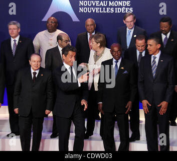 G8-Gipfel in Deauville, Frankreich. Im Bild: Französische Präsident Nicolas Sarkozy, Angela Merkel, Bundeskanzlerin der Bundesrepublik, US-Präsident Barack Obama.... Stockfoto