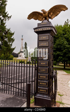 3. August 2011 - Gettysburg, PA, USA - Eingang zu den Soldaten Staatsangehörig-Kirchhof in der Stadt für die amerikanischer Bürgerkrieg Schlacht mit der größten Anzahl von insgesamt Verluste festgestellt.  2013 markiert den 150. Jahrestag der Schlacht von Gettysburg. Stockfoto