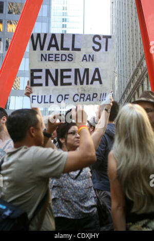 9. Oktober 2011 - New York, New York, USA - New York City - Occupy Wall Street Demonstranten versammeln sich im Zuccotti Park wo sie geschlafen haben, Essen und planen Proteste an der Wall Street.                Â © 10 / 9-11 (Kredit-Bild: © Bruce Cotler/Globe Photos/ZUMAPRESS.com) Stockfoto