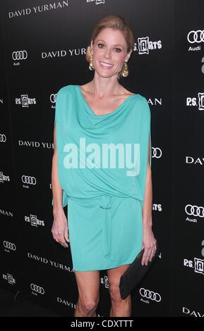 18. Oktober 2011 - Hollywood, Kalifornien, USA - P.S. Arts 20. Jubiläumsfeier im Sunset Tower Hotel in West Hollywood, CA 18.10.11 2011..JULIE BOWEN (Kredit-Bild: © Scott Kirkland/Globe Photos/ZUMAPRESS.com) Stockfoto