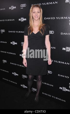 18. Oktober 2011 - Hollywood, Kalifornien, USA - P.S. Arts 20. Jubiläumsfeier im Sunset Tower Hotel in West Hollywood, CA 18.10.11 2011..LISA KUDROW (Kredit-Bild: © Scott Kirkland/Globe Photos/ZUMAPRESS.com) Stockfoto