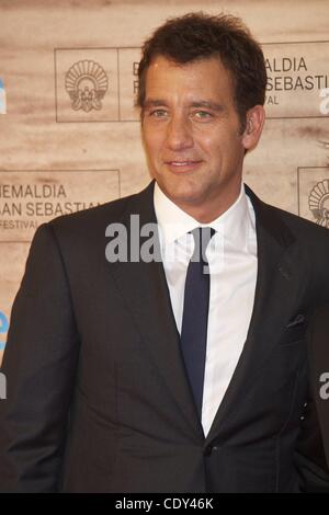 16. September 2011 - San Sebastian, besucht Baskenland, Spanien - Schauspieler Clive Owen "Eindringlinge" Premiere im Kursaal Palace während des 59. San Sebastian International Film Festival am 16. September 2011 in San Sebastian, Spanien. (Bild Kredit: Jack Abuin/ZUMAPRESS.com ©) Stockfoto