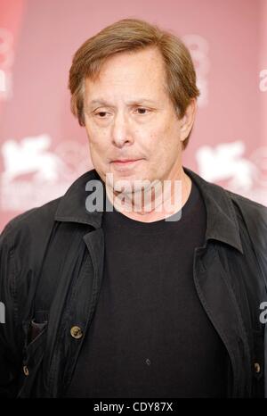 8. September 2011 - Hollywood, Kalifornien, US - WILLIAM FRIEDKIN. Killer Joe photocall.68th Venice International Film Festival.Venice, Italy.September 08, 2011. (Kredit-Bild: © Roger Harvey/Globe Photos/ZUMAPRESS.com) Stockfoto