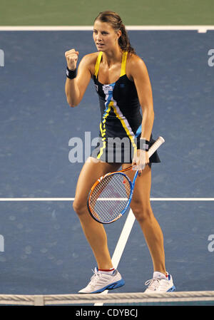 26. September 2011 - Tokyo, Japan - Mandy Minella Luxemburg in Aktion gegen KIMIKO DATE KRUMM von Japan bei den Pan Pacific Open Tennis-Turnier in Ariake Kolosseum in Tokio, Japan. (Kredit-Bild: © Koichi Kamoshida/Jana Press/ZUMAPRESS.com) Stockfoto