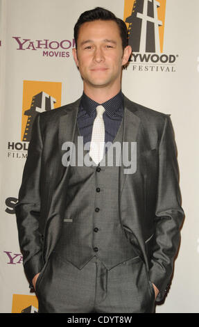 24. Oktober 2011 - Los Angeles, Kalifornien, USA - Joseph Gordon-Levitt Teilnahme an der 15. jährlichen Hollywood Film Awards Gala im Beverly Hilton Hotel in Beverly Hills, Kalifornien am statt 24.10.11. 2011 (Kredit-Bild: © D. Long/Globe Photos/ZUMAPRESS.com) Stockfoto